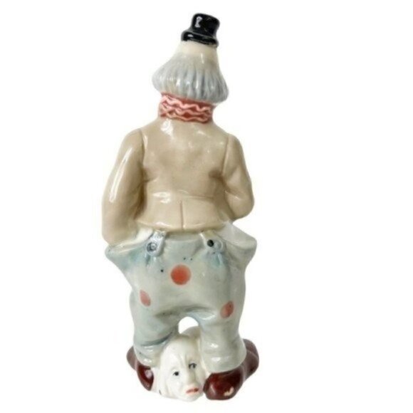Vintage Sad Hobo Clown Figurine with Face Between his Feet | 7” Porcelain Taiwan - Picture 7 of 13
